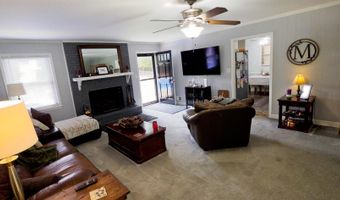 116 Sun Valley Dr, Boiling Springs, SC 29316