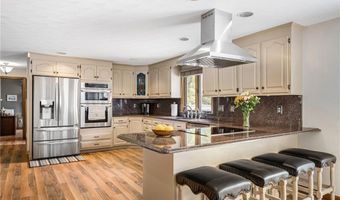 101 Nancy Ln, Burrillville, RI 02830