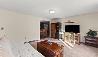 20 Stanley Ave, Berkley, MA 02779
