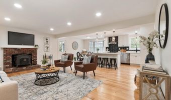 368 Hill Rd, Boxborough, MA 01719