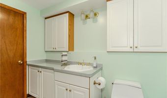422 Buxton St, North Smithfield, RI 02896