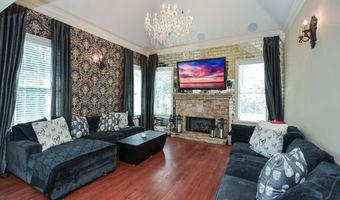 2210 Spalding Dr, Atlanta, GA 30350