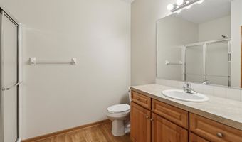 522 Kelsey Ln, Altoona, IA 50009