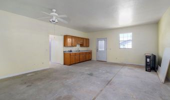 6896 N Farm Rd 1, Ash Grove, MO 65604