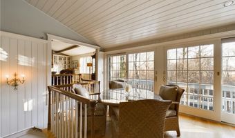 2 Signal Ridge Way, East Greenwich, RI 02818