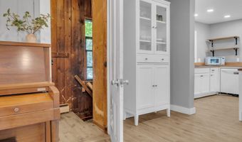 24 Center St, Augusta, ME 04330