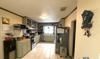 905 N Alameda St, Carlsbad, NM 88220