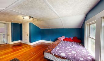 403 Summer St, Auburn, ME 04210