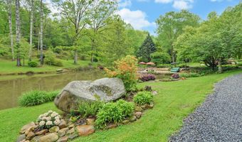 186 Fairhaven Dr, Andrews, NC 28901