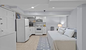 2652 WOODLEY Pl NW, Washington, DC 20008
