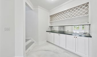 675 FALLS LAKE Dr, Alpharetta, GA 30022