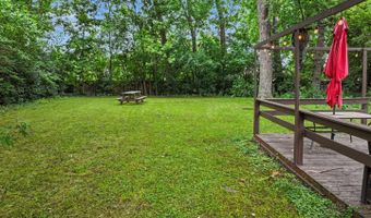 1511 N Dryden Ave, Arlington Heights, IL 60004