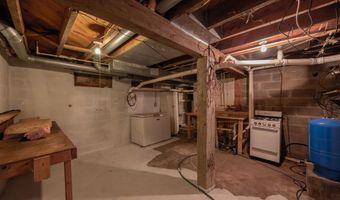 1868 W Ox Yoke Rd NW, Backus, MN 56435