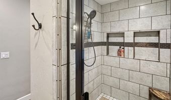 1211 Miehls Dr, Carlsbad, NM 88220