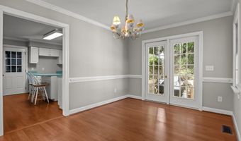 2003 Chedington Dr, Apex, NC 27502