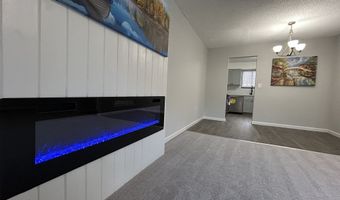 111 Sutton Pl 111, Bloomfield, CT 06002