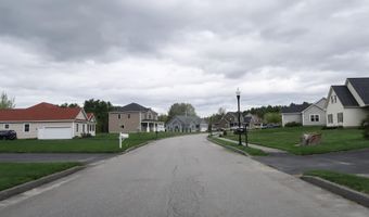 78 Fieldstone Dr, Augusta, ME 04330