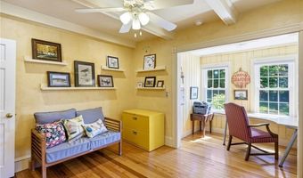 16 Brown Ave, Barrington, RI 02806