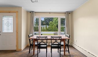 28 Gunnar Dr, Brooklyn, CT 06234