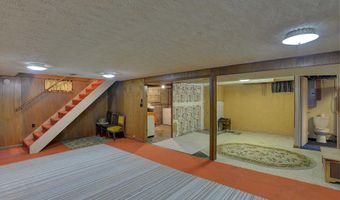 630 W Ellsworth St, Arlington, NE 68002