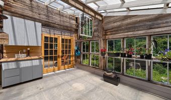 290 Leighton Rd, Augusta, ME 04330