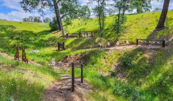 17962 Coyote Ln, Anderson, CA 96007