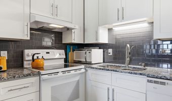 2008 Fort Macon Rd E I-15, Atlantic Beach, NC 28512