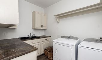 11759 Blackwater Rd, Baker, LA 70714