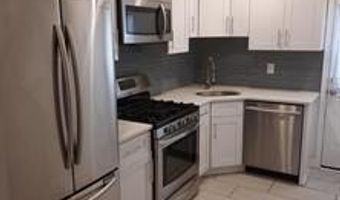 1818 E HAZZARD St, Philadelphia, PA 19125