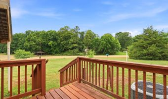 1275 Redfields Rd, Appomattox, VA 24522