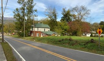 61 Fairview Rd, Andrews, NC 28901