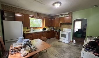 66 Spruce St, Berlin, NH 03570