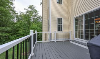 61 Grapevine Rd, Bedford, NH 03110