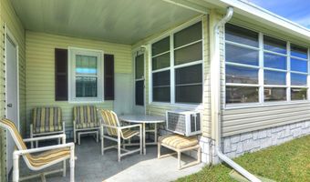 931 Jacaranda Dr, Barefoot Bay, FL 32976