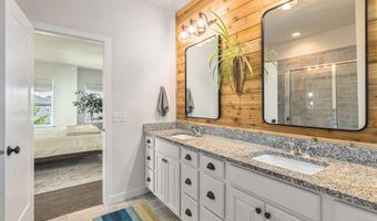 6217 S Trailwoods Dr, Ann Arbor, MI 48103