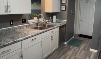 7508 Farm View Cir W, Indianapolis, IN 46256