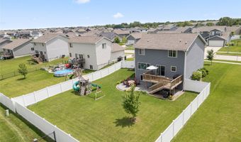 2718 NW 23rd St, Ankeny, IA 50023