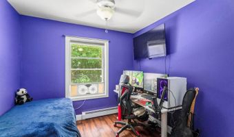 75 Marsh Rd, Belfast, ME 04915