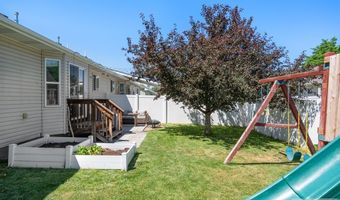 263 S Bridger Dr, Ammon, ID 83406