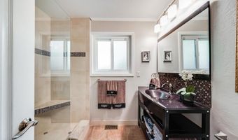 445 Monterey Dr, Aptos, CA 95003