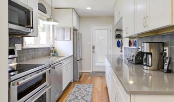 4306 8TH St S, Arlington, VA 22204