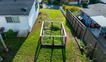 16281 CHAPMAN Ln, Brookings, OR 97415