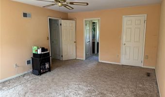1929 Earls Ct, Allentown, PA 18103
