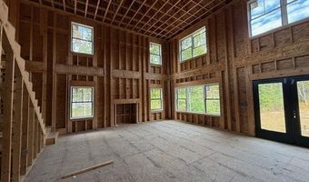 66 S Main St, Berkley, MA 02779