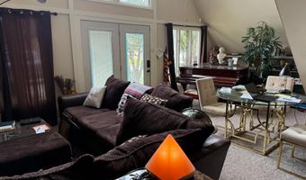 206 E Edgeway Dr, Alexandria, IN 46001