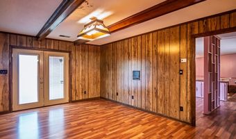 5042 Dummyline Rd, Batesville, MS 38606