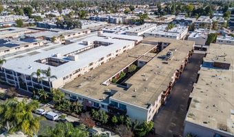 5414 Newcastle Ave 8, Encino, CA 91316