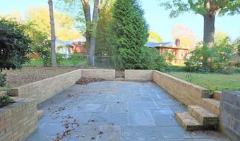 9705 FERNWOOD Rd, Bethesda, MD 20817