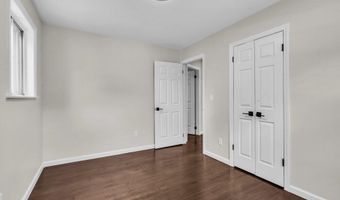 226 Mill Creek Dr, Bayville, NJ 08721