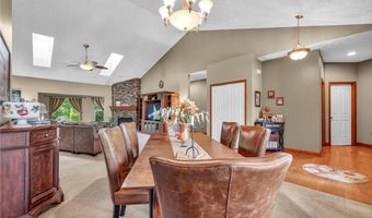 880 Shadow Creek Trl, Amherst, OH 44001